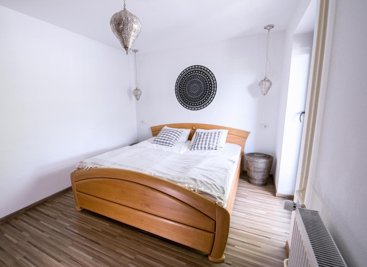 Apartmaji Baron Блед Екстериор снимка