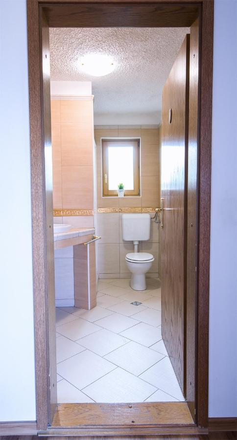 Apartmaji Baron Блед Екстериор снимка